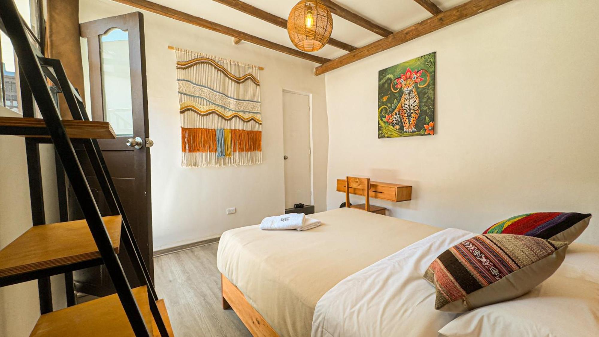Black Llama Hostel Cusco Ngoại thất bức ảnh