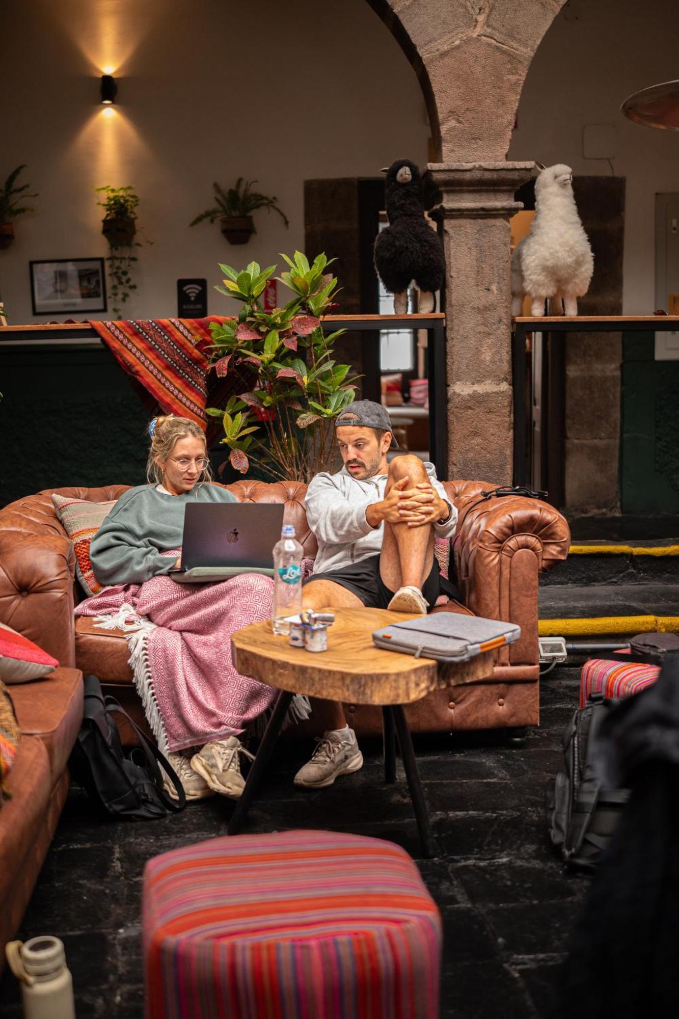 Black Llama Hostel Cusco Ngoại thất bức ảnh